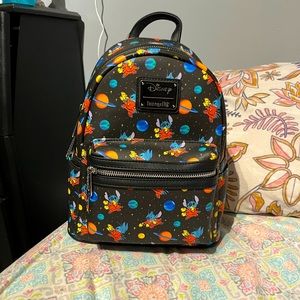 Loungefly Backpack AOP stitch in space